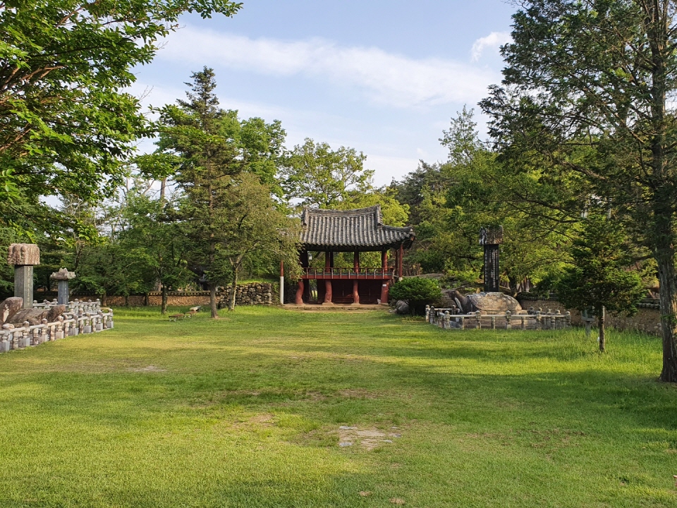 구연서원 객석사진